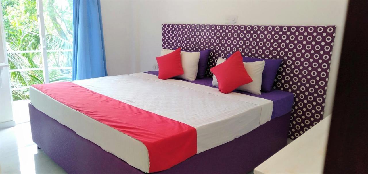 Ocean Bay Surf Resort Weligama Εξωτερικό φωτογραφία