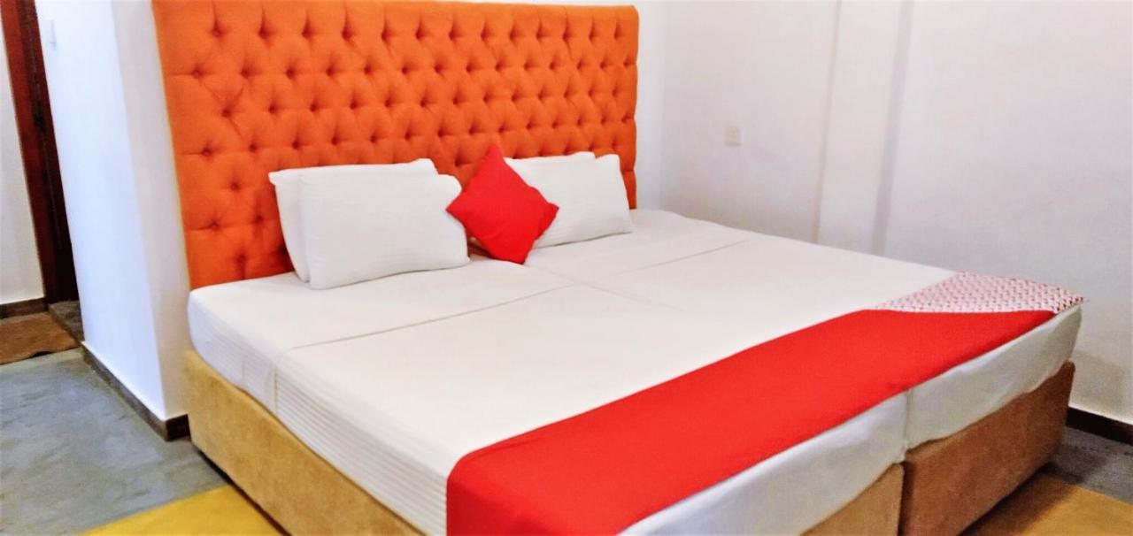 Ocean Bay Surf Resort Weligama Εξωτερικό φωτογραφία