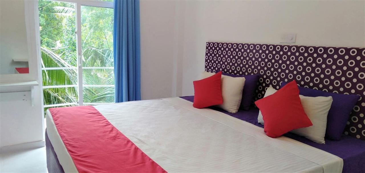 Ocean Bay Surf Resort Weligama Εξωτερικό φωτογραφία